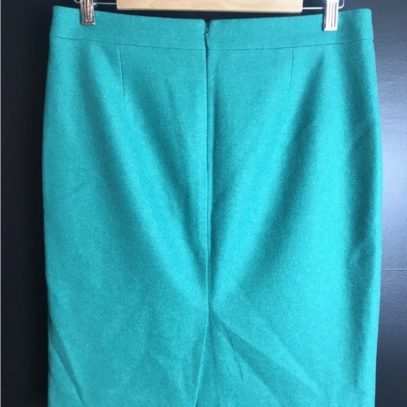 J Crew Vibrant Green Pencil Skirt - Picture 4 of 7